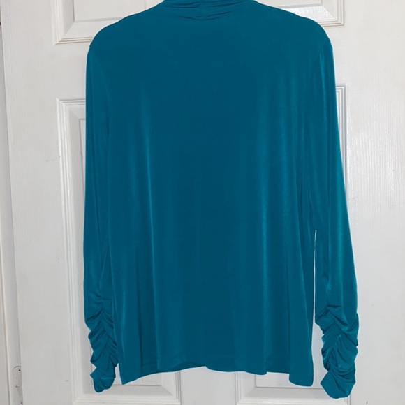 Susan Graver SZ L. NWOT. Bluish green color. - Picture 8 of 9